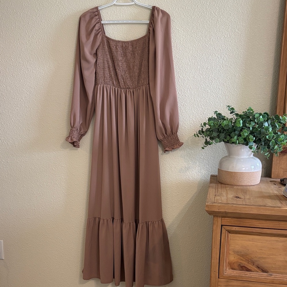 Elegant Brown Long Sleeve Dress